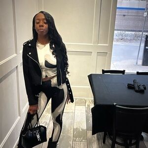 Black and White Maniere De Voir 2 piece set